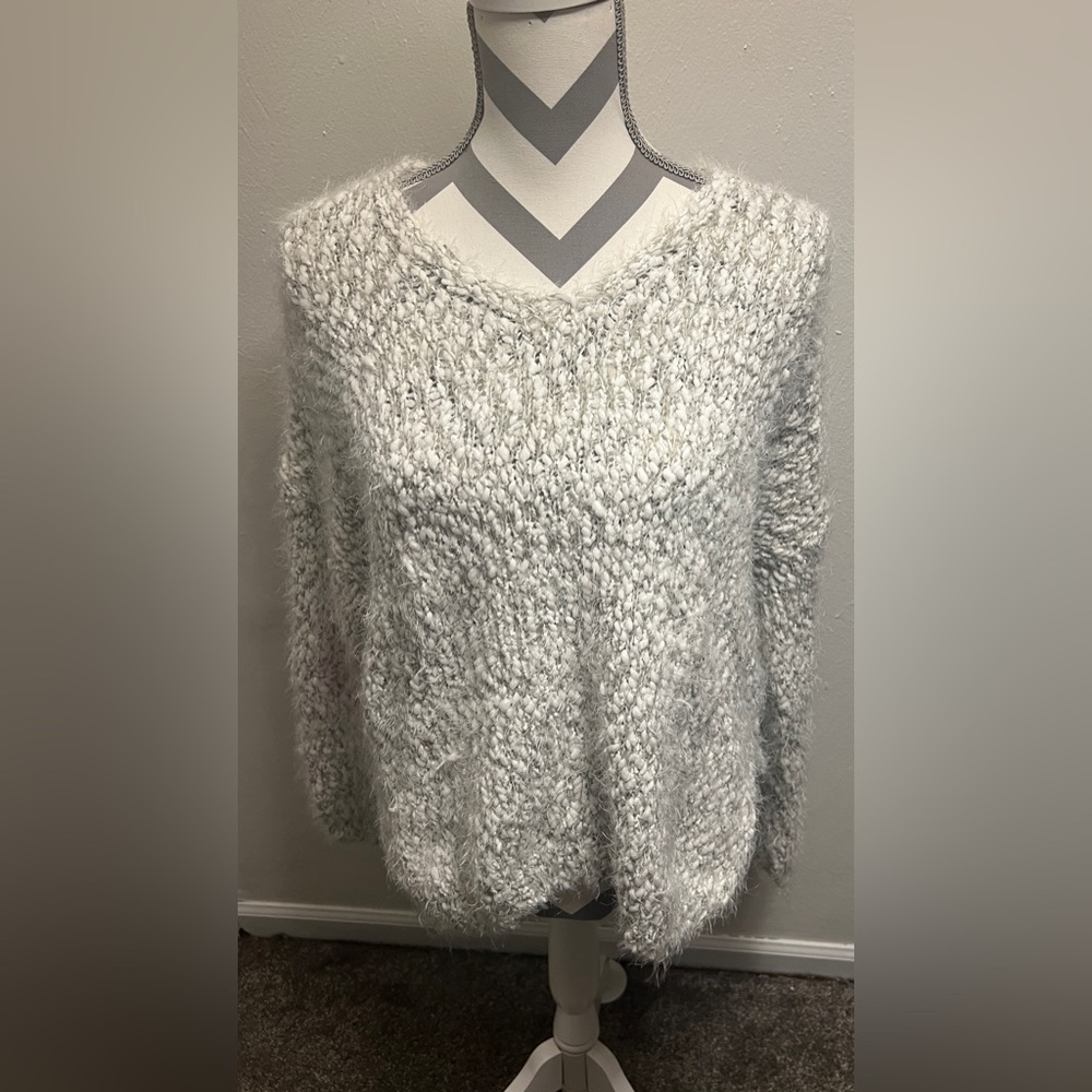 Altar'd State V Neck Women’s Sweater L/XL